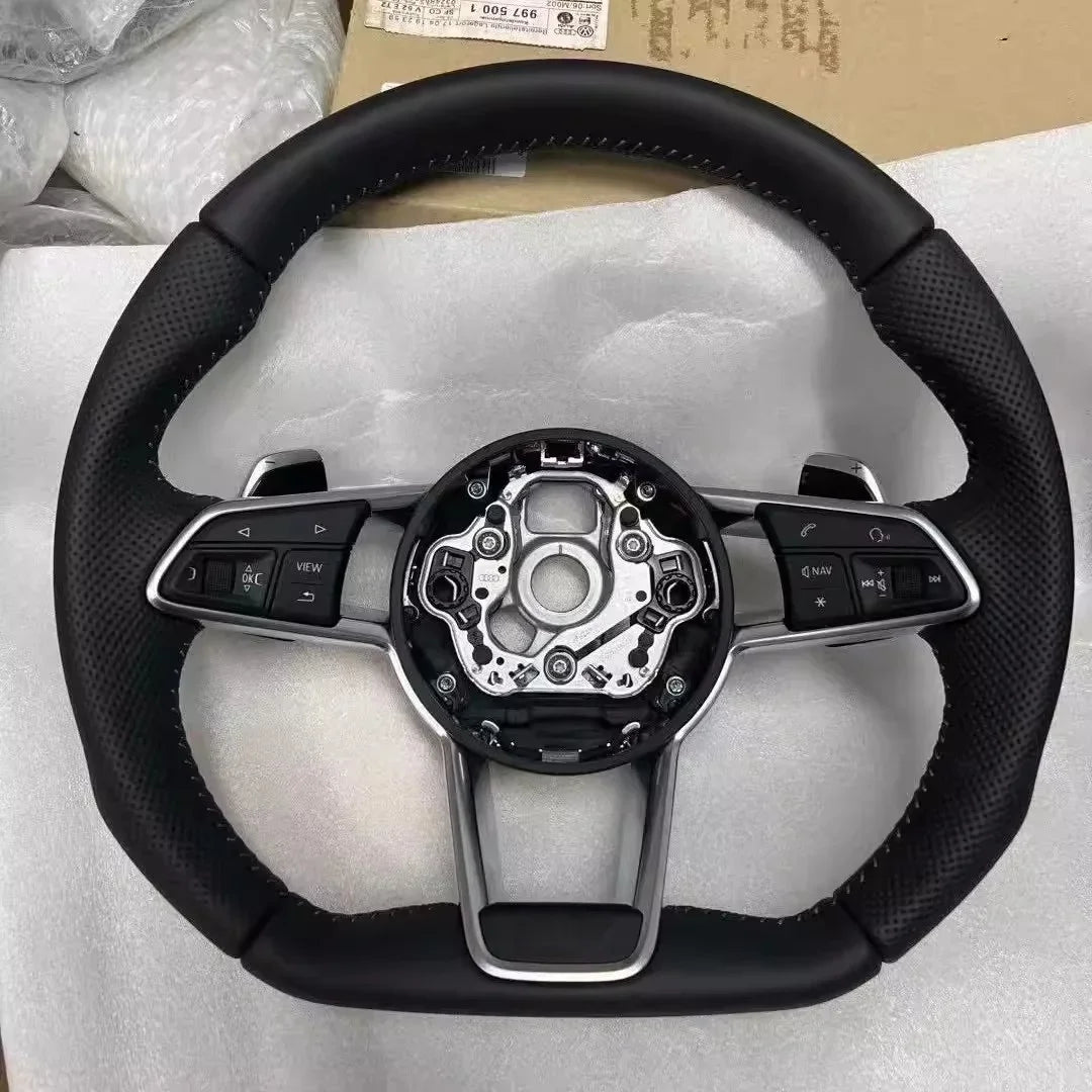 הגה קרבון עם מסך LED לאאודי
